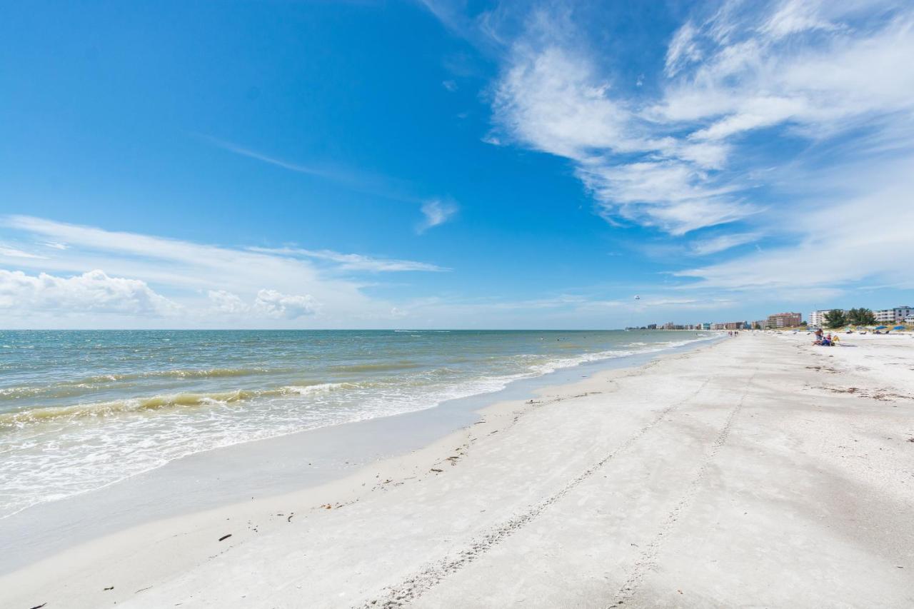 201 Sandy Shores Condos Сант Пит Бич Экстерьер фото