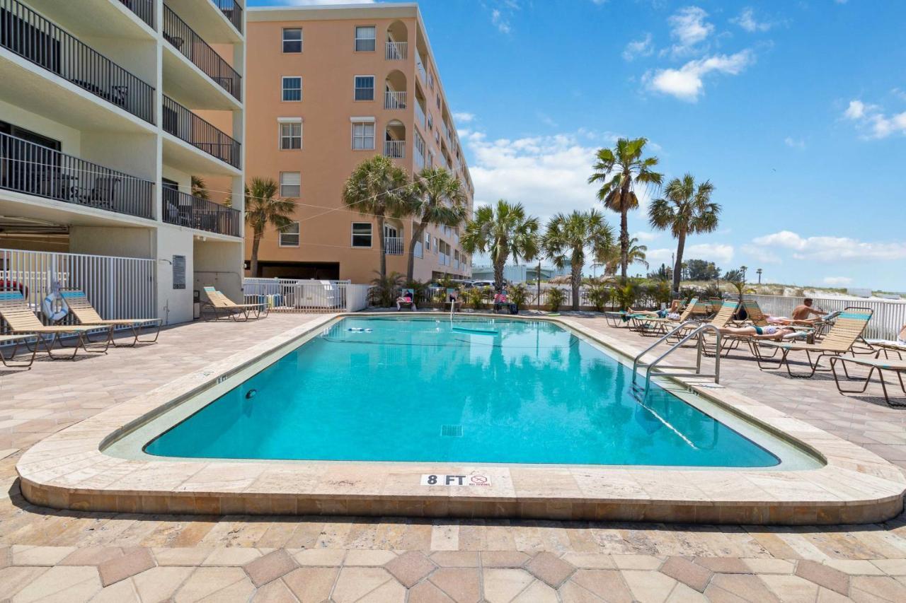 201 Sandy Shores Condos Сант Пит Бич Экстерьер фото