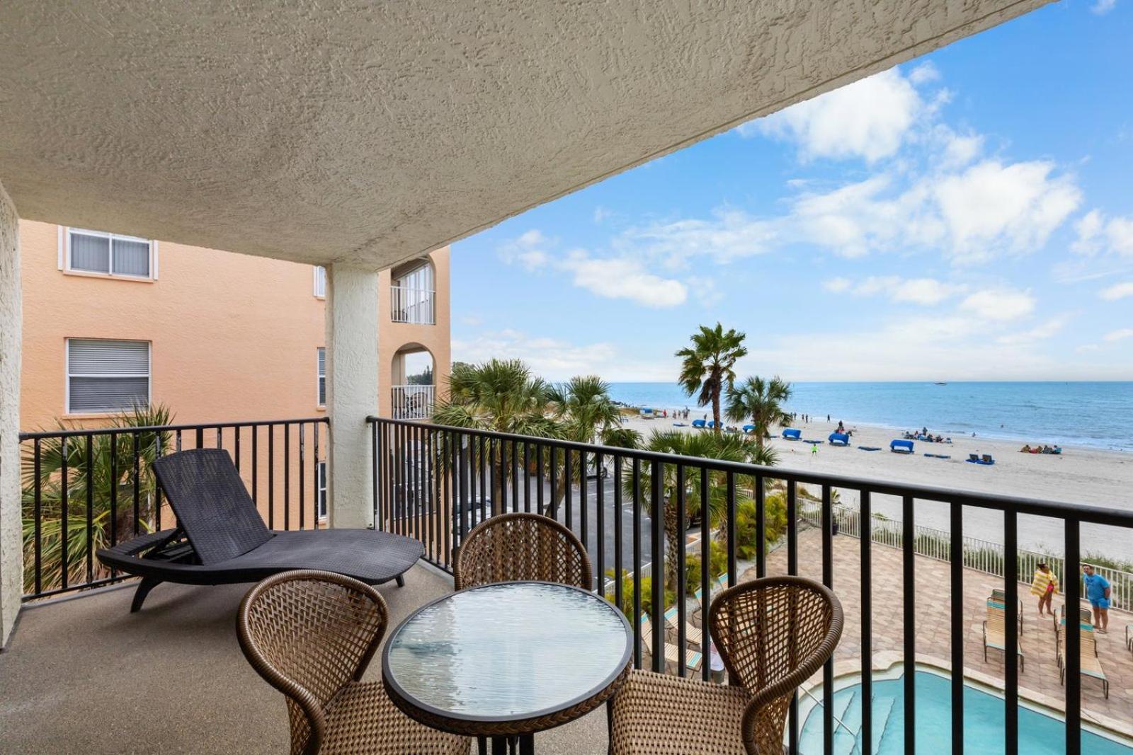 201 Sandy Shores Condos Сант Пит Бич Экстерьер фото